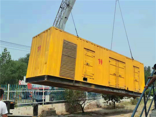 贵港300KW柴油发电机组油耗是多少？